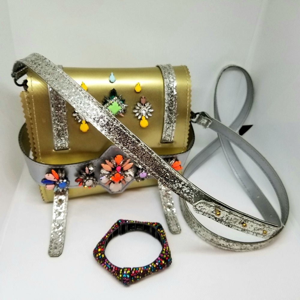 LIKE NEW Multi Color Rhinestone Stretch Bracelet - Picture 2 of 8